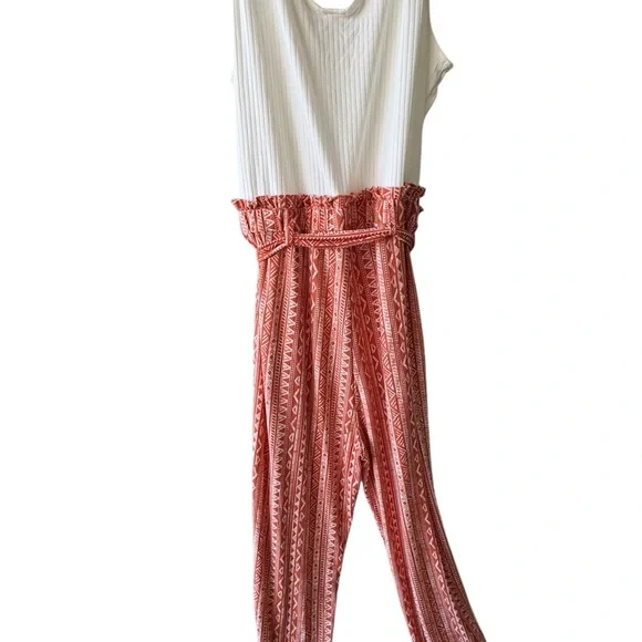 Women’s sleeveless Jumpsuit size XL NWT - Picture 2 of 10